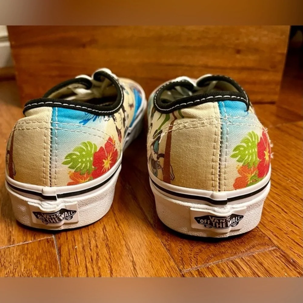 Vans Disney Authentic Mickey Mouse Aloha Sneakers Limited Edition 7.5 Women’s - Picture 5 of 9